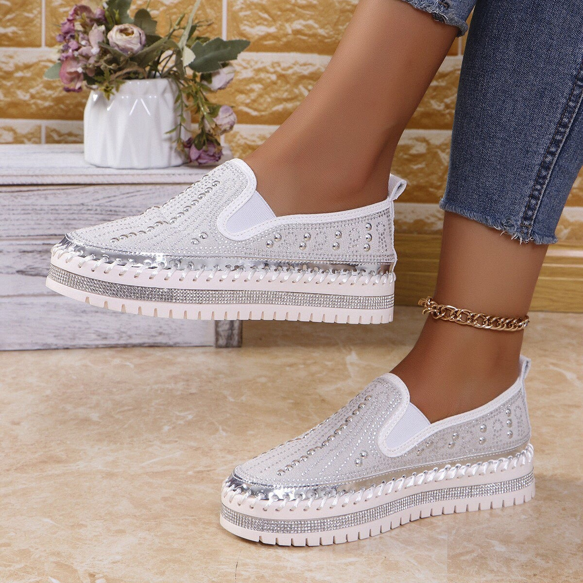 Women's Sparkling Rhinestone Casual Slip-On Platform Shoes