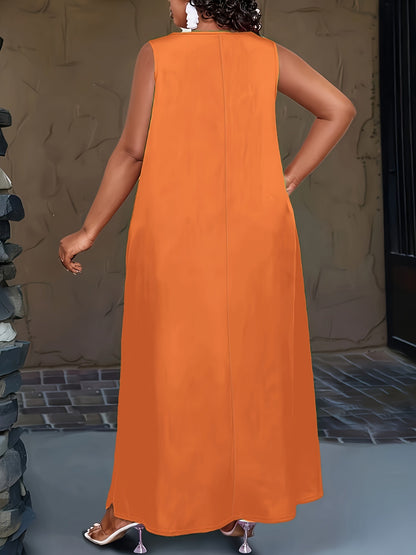 Emerald Green Plus-Size Maxi Dress with Gold Hook Straps and Pockets