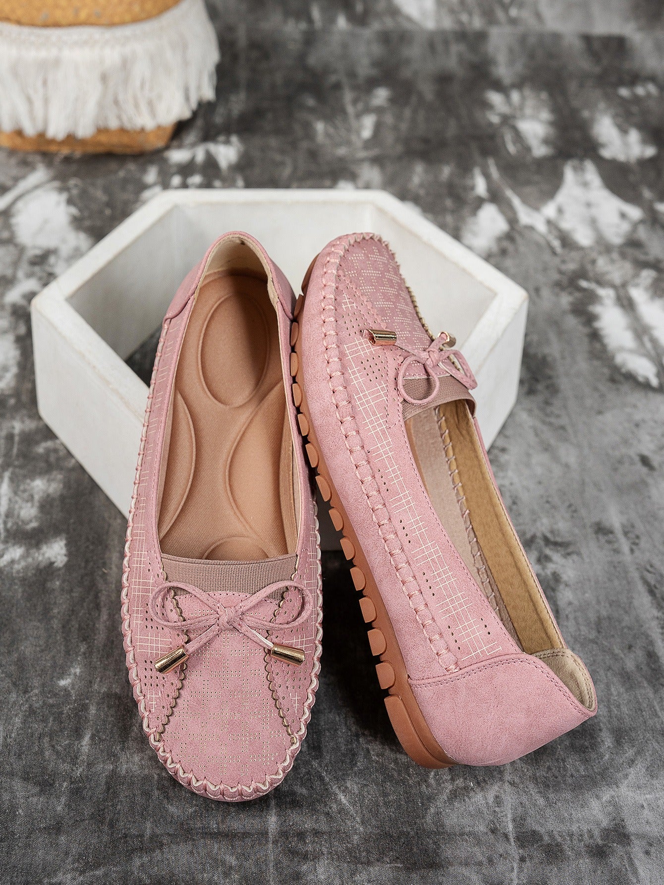 Pink women's bow flat loafers