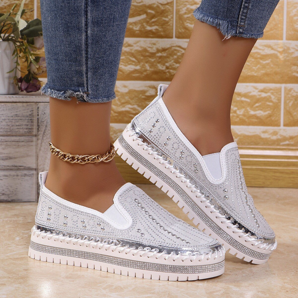 Women's Sparkling Rhinestone Casual Slip-On Platform Shoes