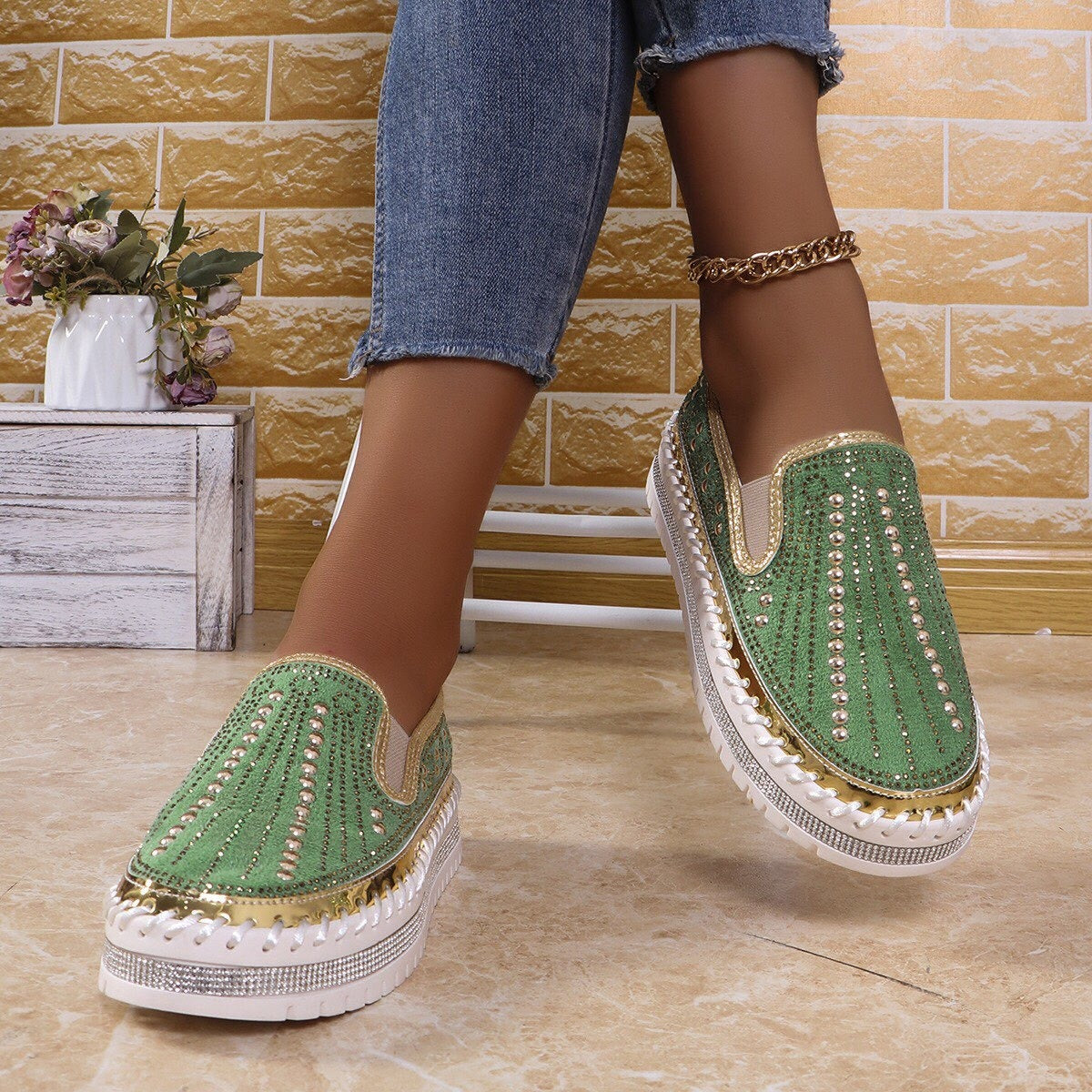 Women's Sparkling Rhinestone Casual Slip-On Platform Shoes