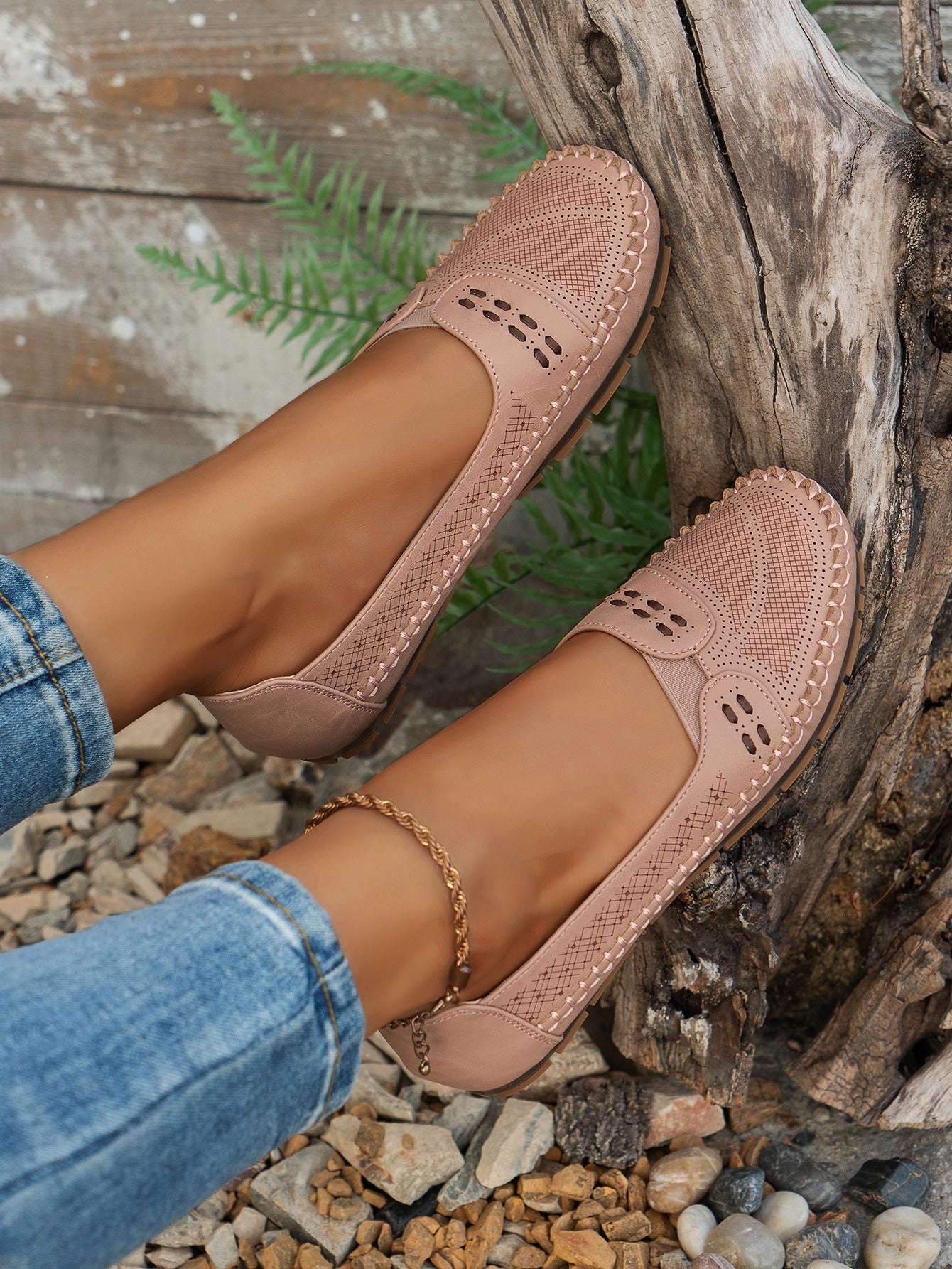 Pink women's stitched laser-cut flat loafers