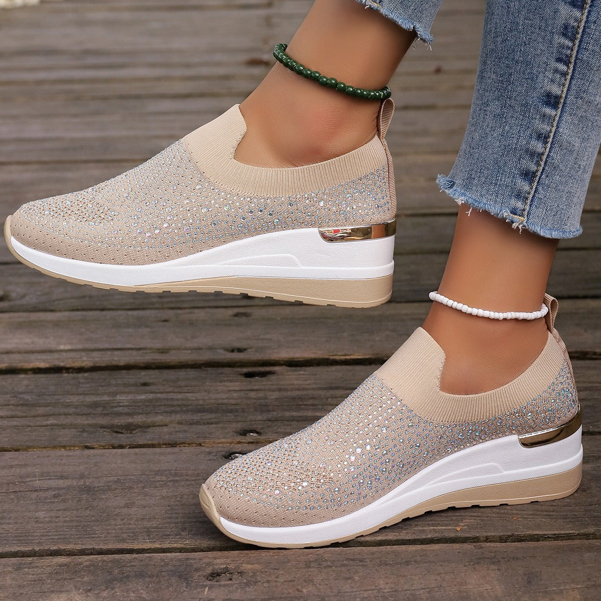 Light Luxury Shiny Slip-On Airy Casual Shoes