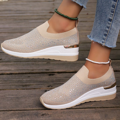 Light Luxury Shiny Slip-On Airy Casual Shoes
