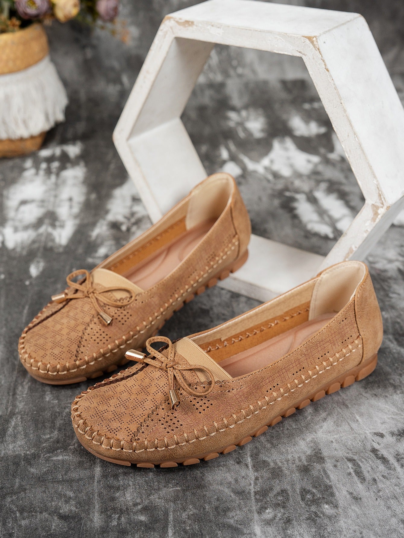 Camel women's bow flat loafers