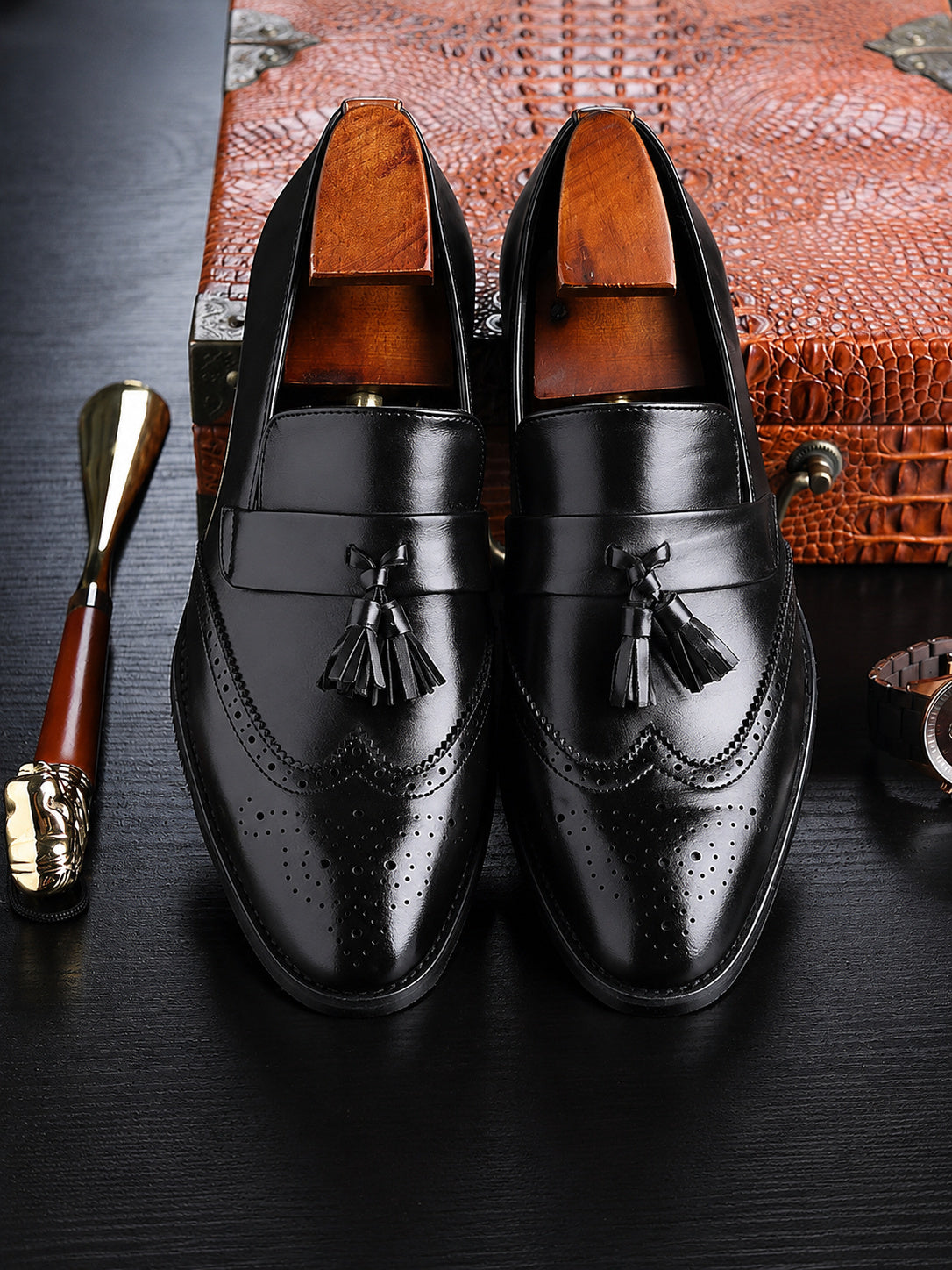Men's brogue tassel loafers – product view 2